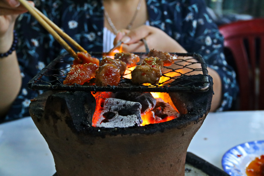 bò lạc cảnh nha trang