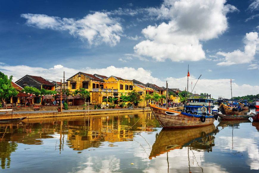 livefully in Hoi An