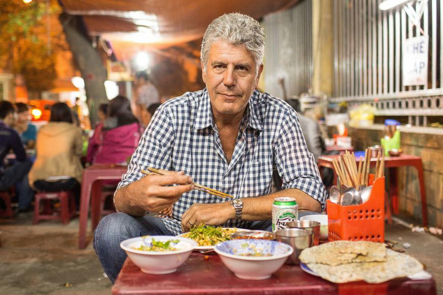 anthony bourdain eating vietnam